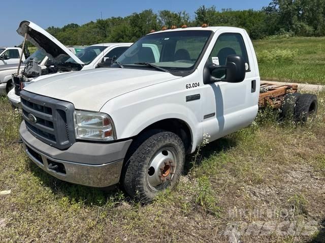 Ford F-350 Kabine i unutrašnjost