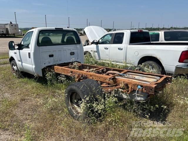 Ford F-350 Kabine i unutrašnjost