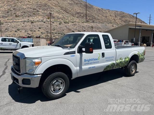 Ford F-350 Ostalo