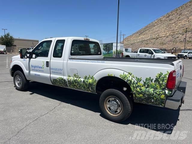 Ford F-350 Ostalo