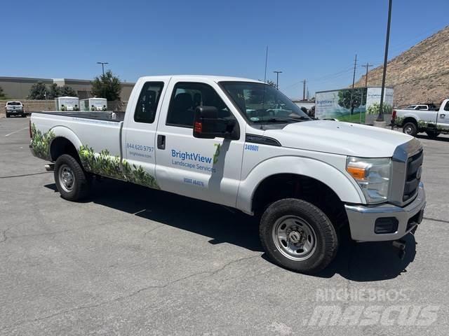 Ford F-350 Ostalo
