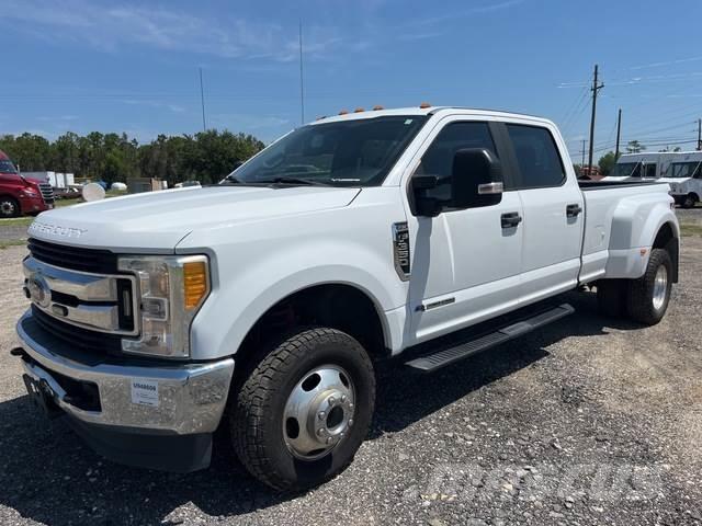 Ford F-350 Ostalo