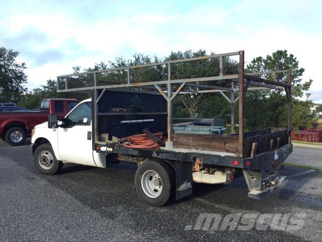 Ford F-350 Kamioni sa otvorenim sandukom