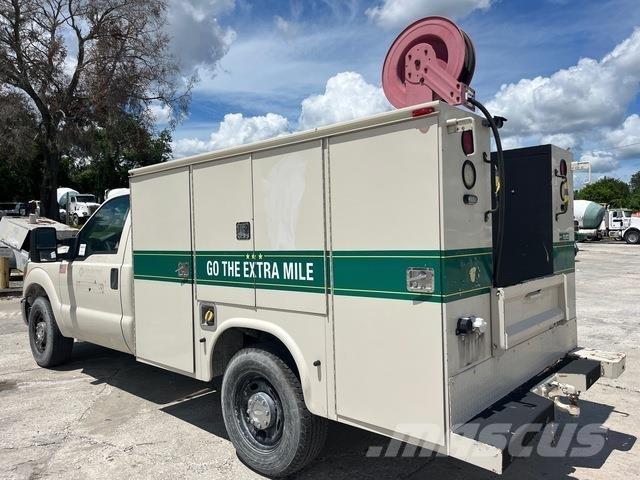 Ford F-350 Kiperi