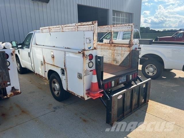 Ford F-350 Kiperi