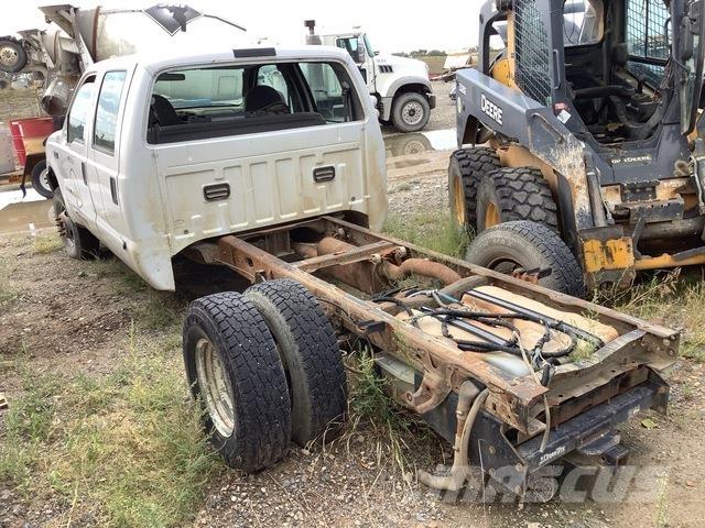 Ford F-350 Kabine i unutrašnjost
