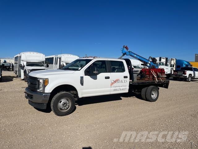 Ford F-350 Kamioni za pokretne bušotine