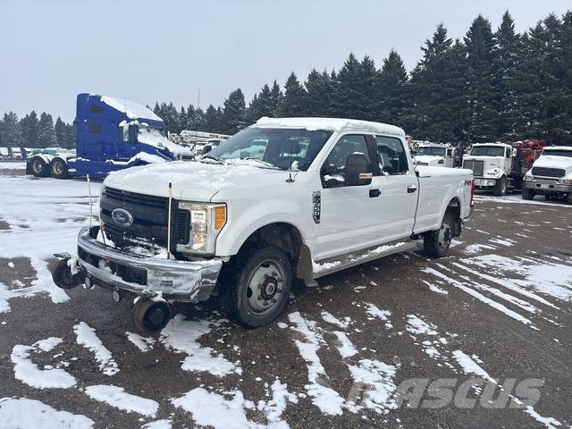 Ford F-350 Kiperi
