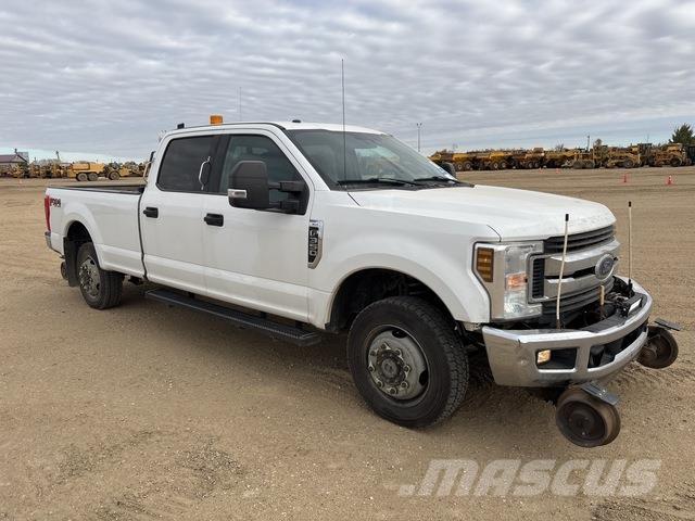 Ford F-350 Kiperi