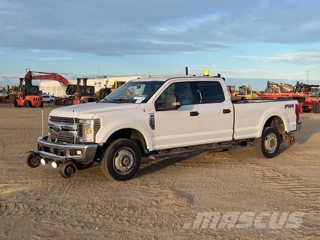 Ford F-350 Kiperi