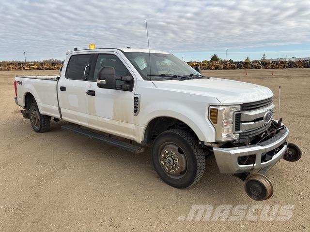 Ford F-350 Kiperi