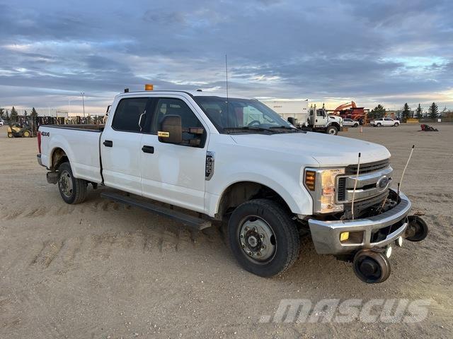 Ford F-350 Kiperi
