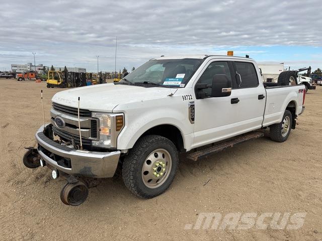 Ford F-350 Kiperi
