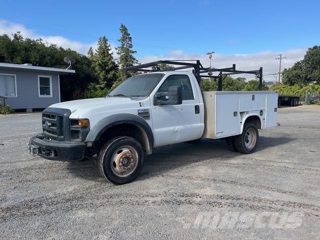 Ford F-450 Kiperi