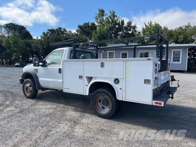 Ford F-450 Kiperi