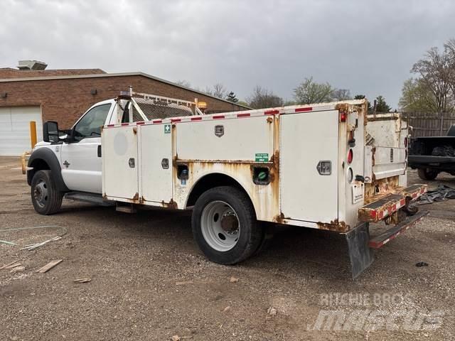 Ford F-450 Kiperi