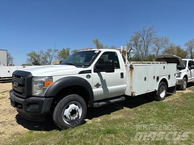 Ford F-450 Kiperi
