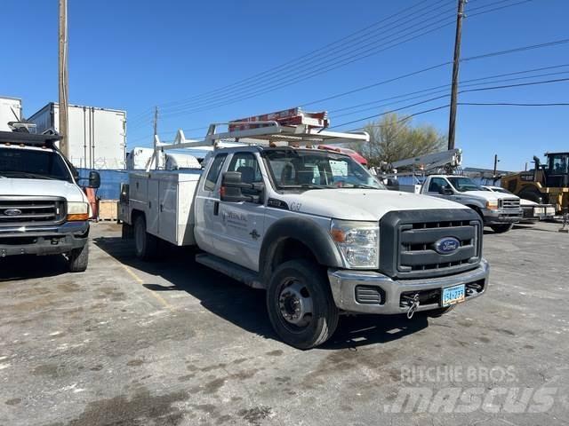 Ford F-450 Kiperi