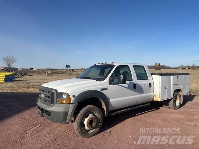 Ford F-450 Kiperi