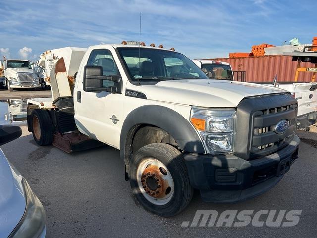 Ford F-450 Kamioni za čišćenje ulica