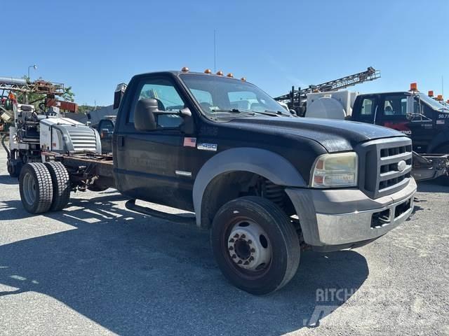 Ford F-450 Kabine i unutrašnjost