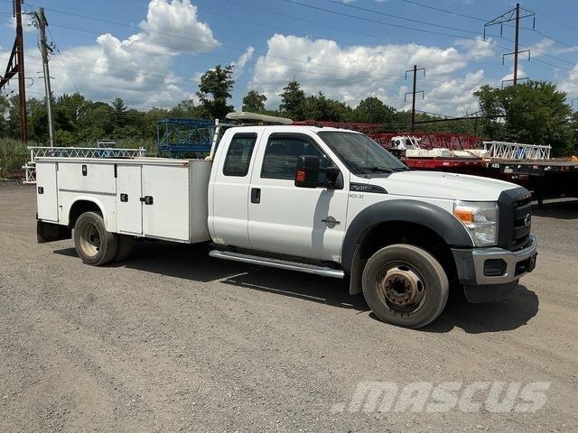 Ford F-450 Kiperi