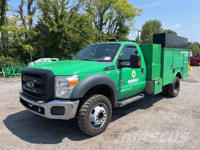 Ford F-450 Komunalna vozila