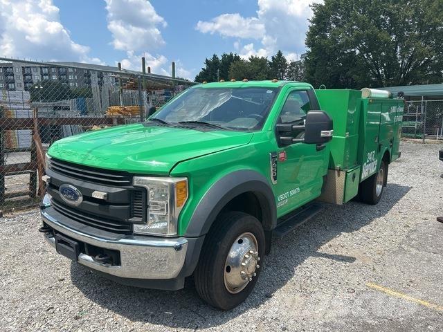 Ford F-450 Kiperi