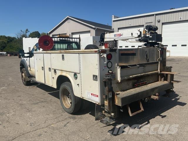 Ford F-450 Komunalna vozila