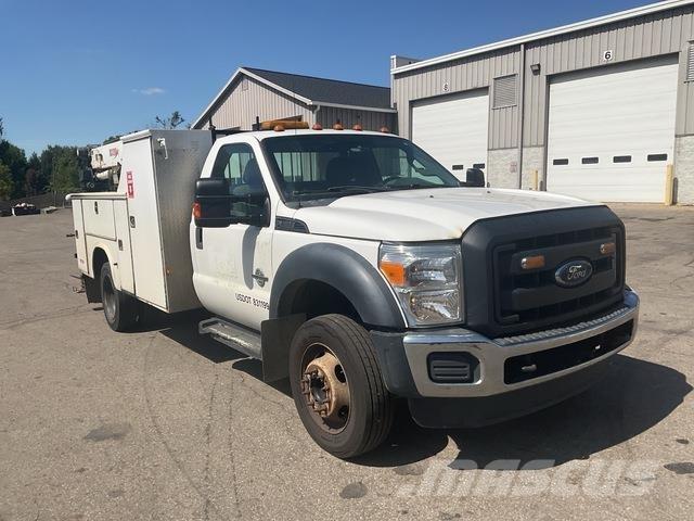 Ford F-450 Komunalna vozila