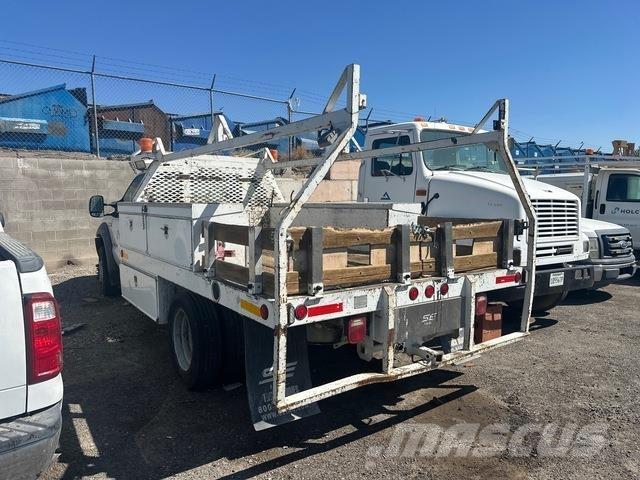 Ford F-450 Kamioni sa otvorenim sandukom