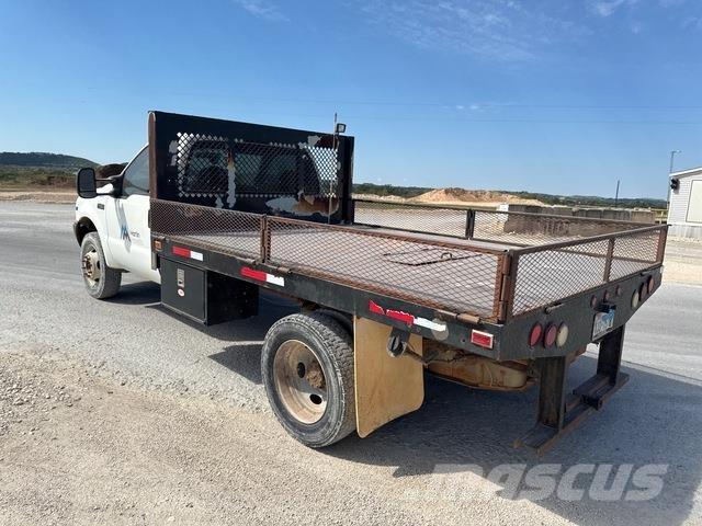 Ford F-450 Kamioni sa otvorenim sandukom