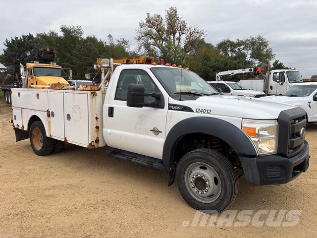 Ford F-450 Kiperi