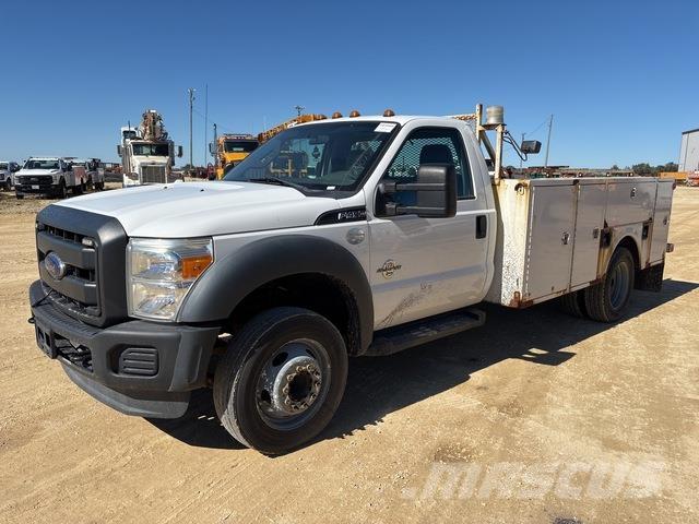 Ford F-450 Kiperi