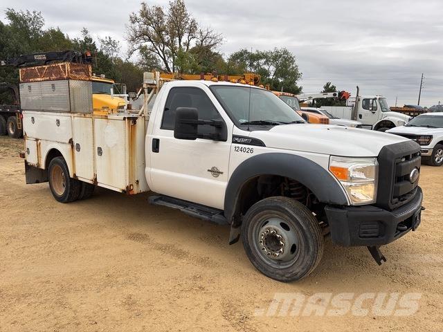 Ford F-450 Kiperi