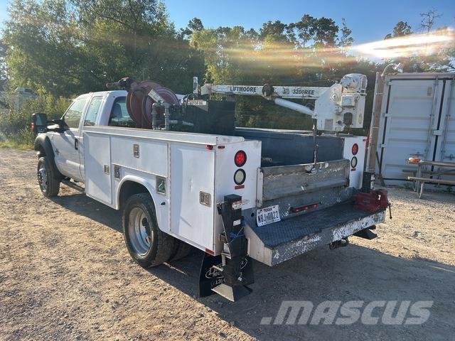 Ford F-450 Komunalna vozila