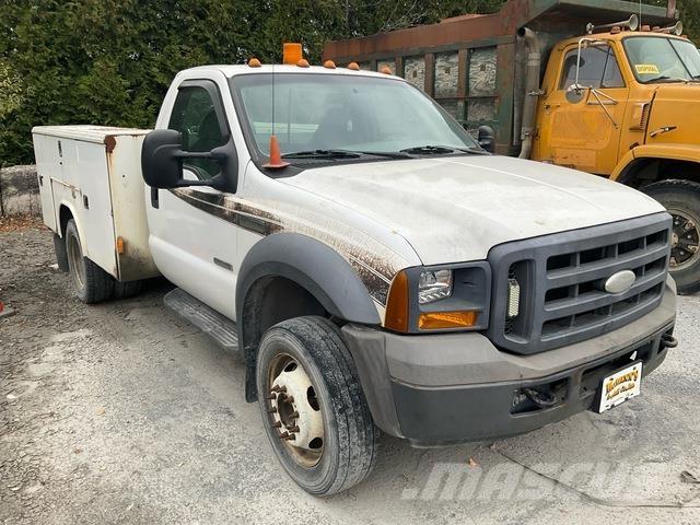 Ford F-450 Kiperi