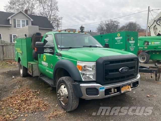 Ford F-450 Komunalna vozila