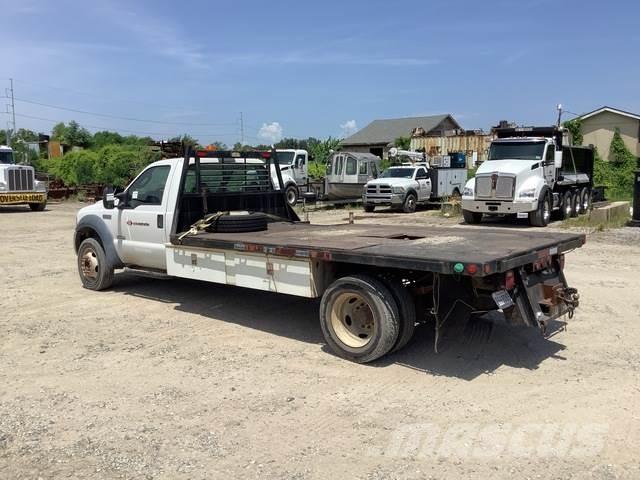 Ford F-550 Kamioni sa otvorenim sandukom