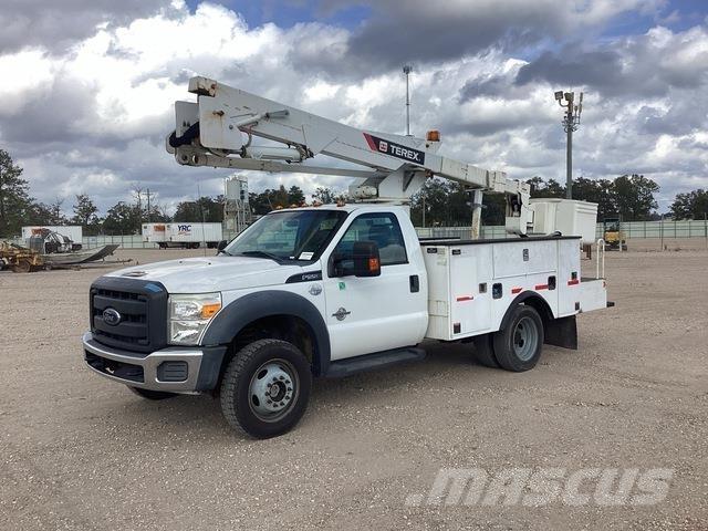 Ford F-550 Auto košare