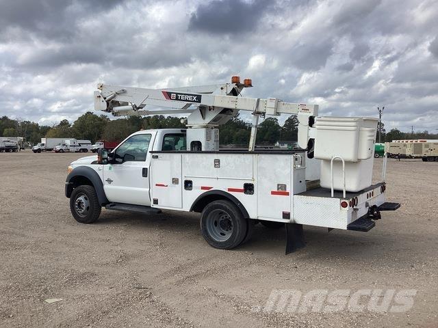 Ford F-550 Auto košare