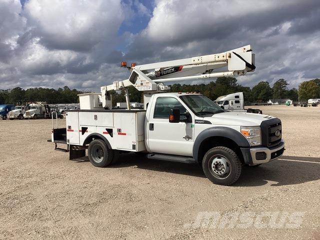 Ford F-550 Auto košare