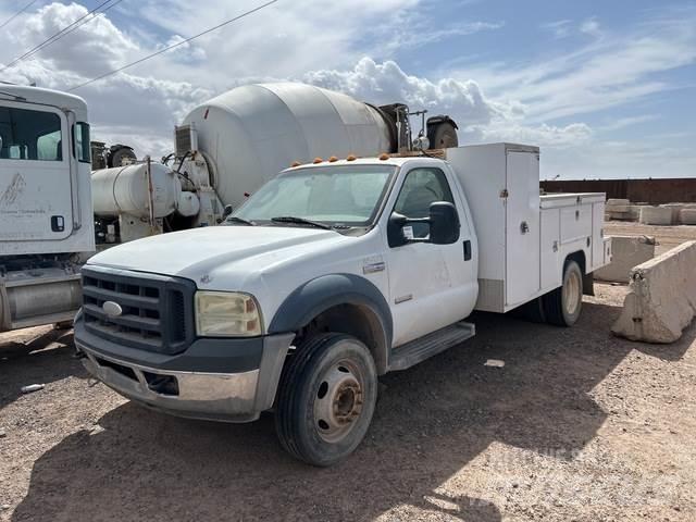 Ford F-550 Kiperi