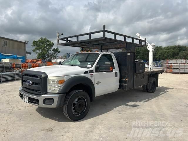 Ford F-550 Kamioni sa otvorenim sandukom