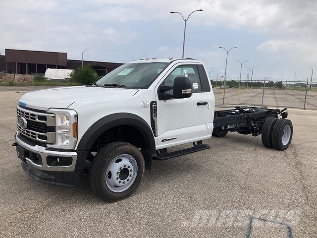Ford F-550 Kabine i unutrašnjost