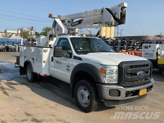 Ford F-550 Auto košare
