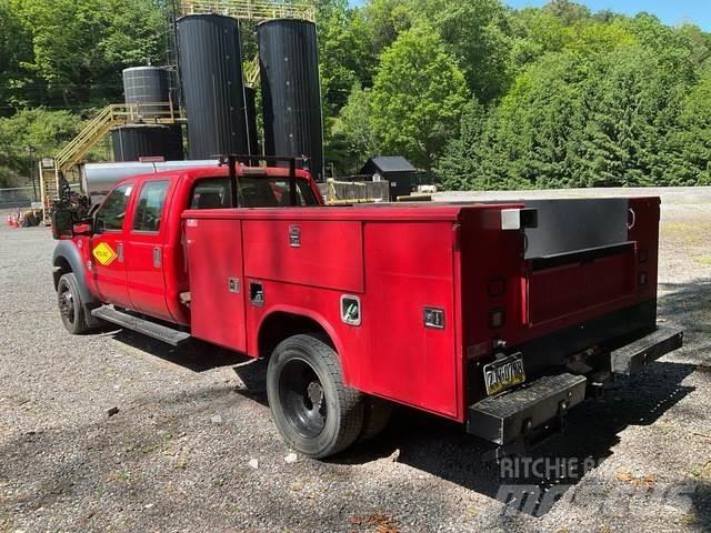 Ford F-550 Kiperi