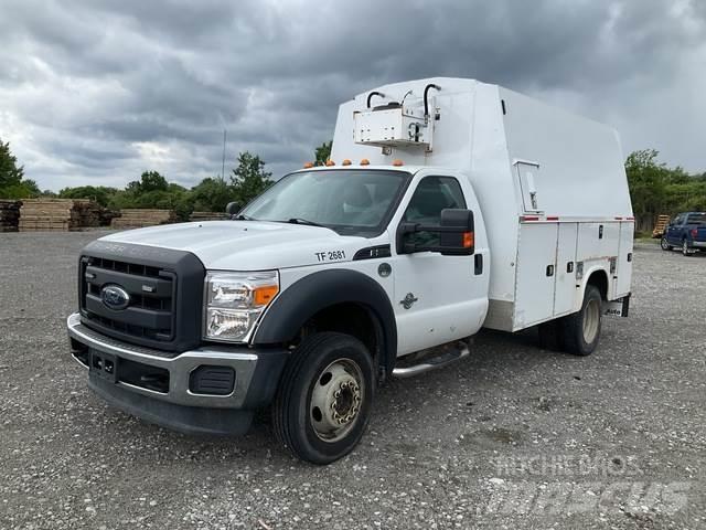 Ford F-550 Kiperi