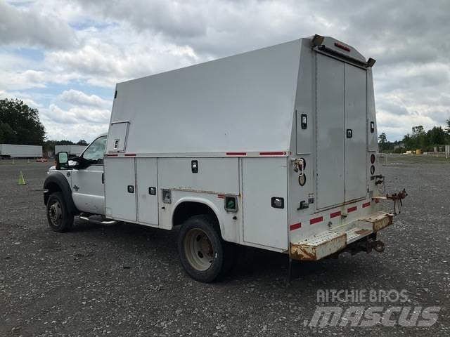 Ford F-550 Kiperi