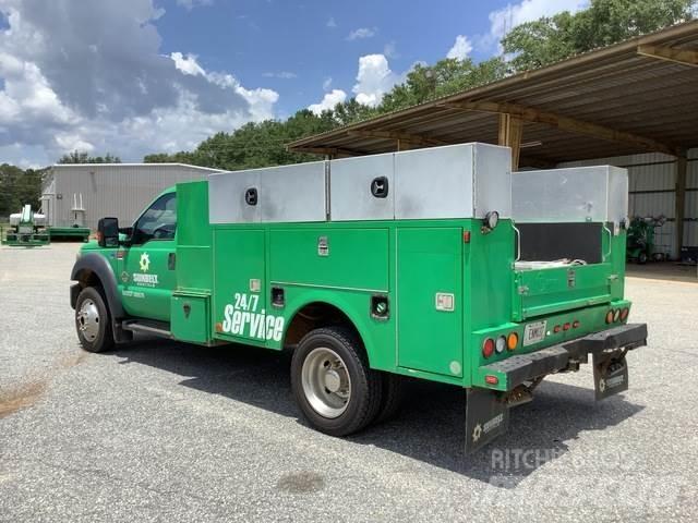 Ford F-550 Komunalna vozila